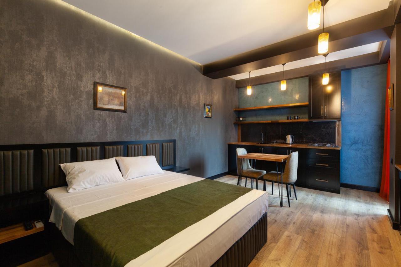 Irina'S Apartments 쿠타이시 외부 사진